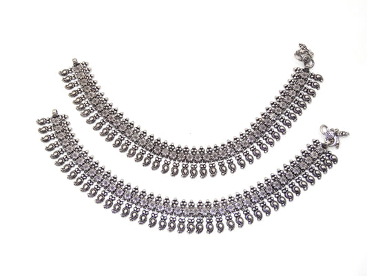 silver anklet open view