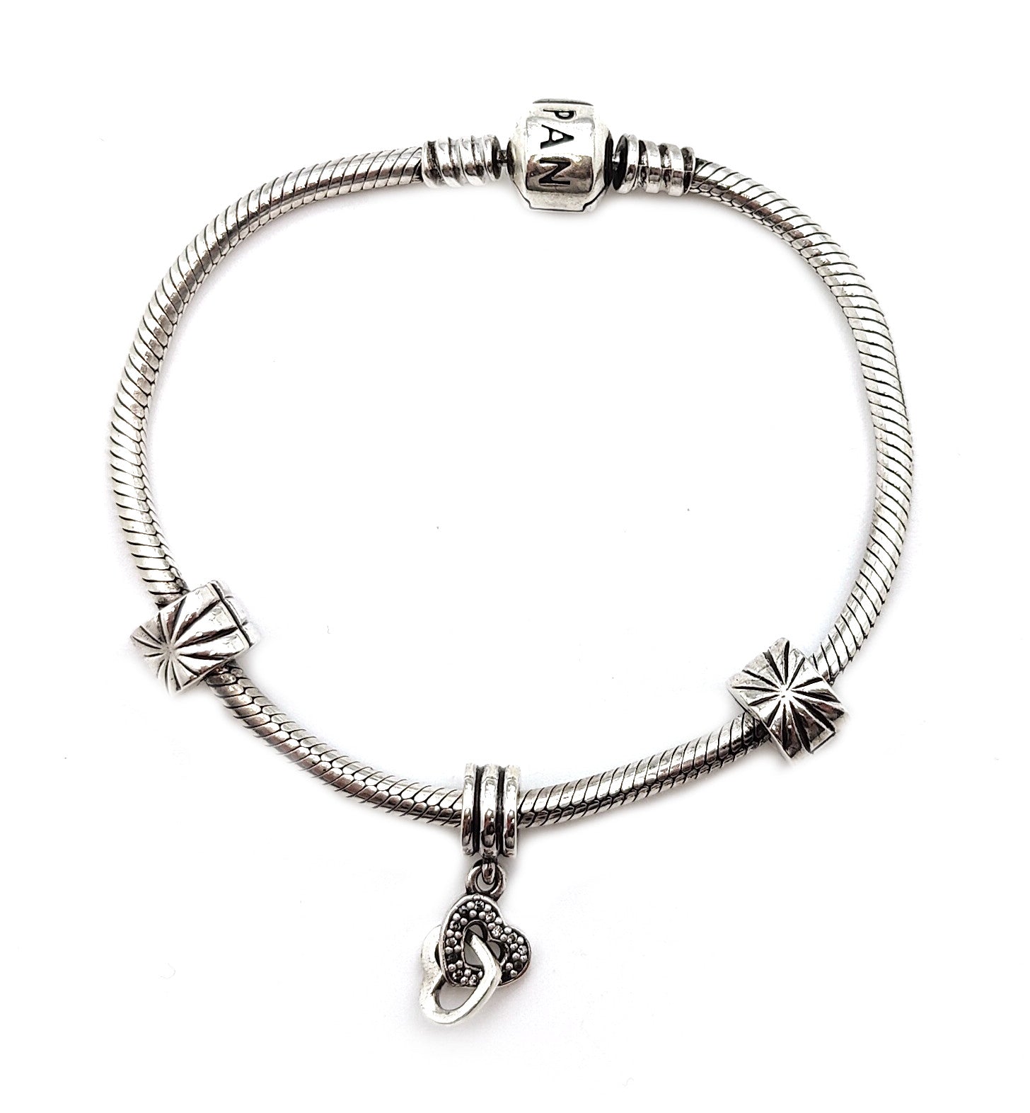 Pandora bracelet Charm bracelet Silver bracelet Jewelry gift Personalized bracelet Women's fashion accessory Signature Pandora design	Customizable bracelet