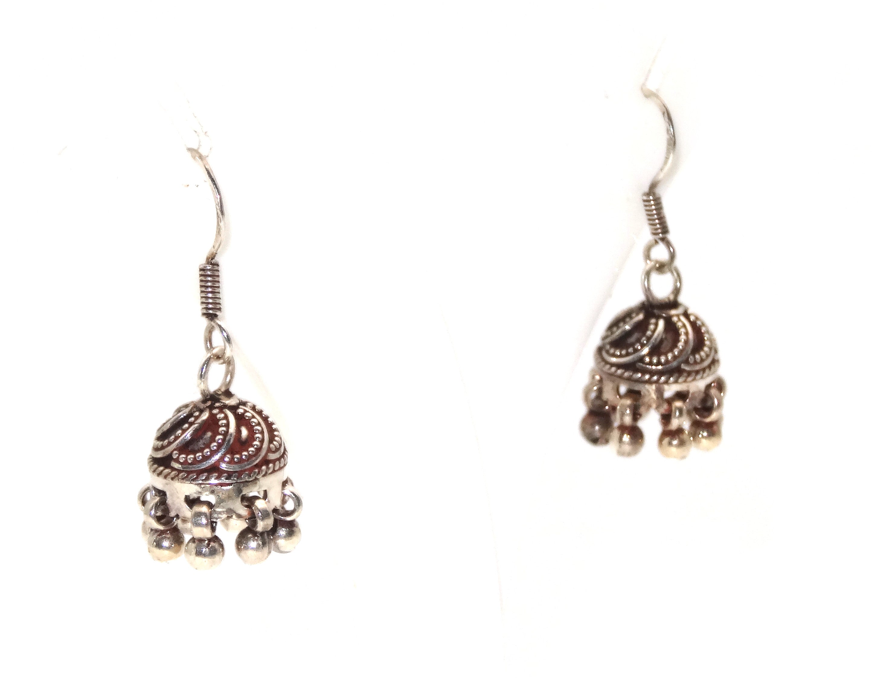 silver earrings 925 earrings cage earrings pearl earrings ruby earring mercasite earring exclusive earrings limited collection earring giva earrings tanishq earrings gold earrings gauri925