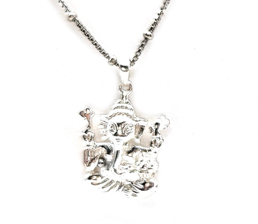 silver pendant 925 pendant pendant with garnet silver pendal silver pendant for women pendant pendant for women silver pendant for girls smoky topaz pendant peridot pendant amethyst pendant garnet pendant sea shell pendant