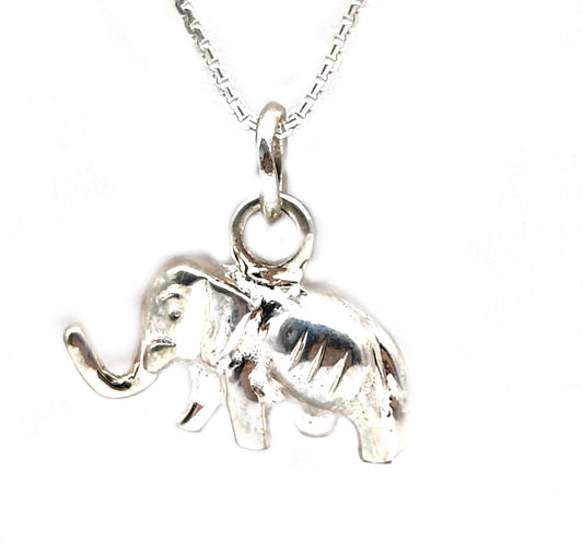 silver pendant 925 pendant pendant with garnet silver pendal silver pendant for women pendant pendant for women silver pendant for girls smoky topaz pendant peridot pendant amethyst pendant garnet pendant sea shell pendant elephant pendant