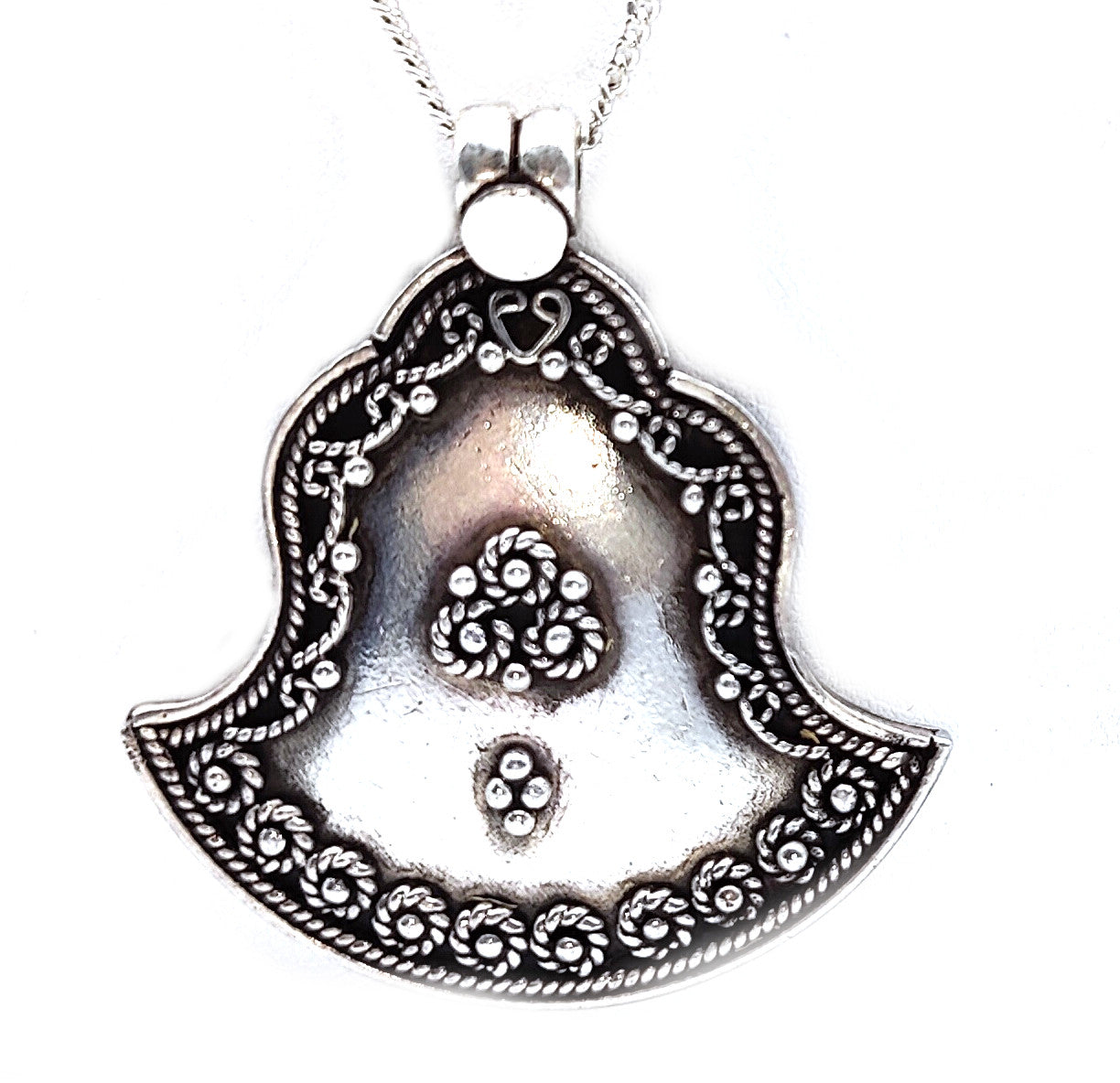 silver pendant 925 pendant pendant with garnet silver pendal silver pendant for women pendant pendant for women silver pendant for girls smoky topaz pendant peridot pendant amethyst pendant garnet pendant sea shell pendant