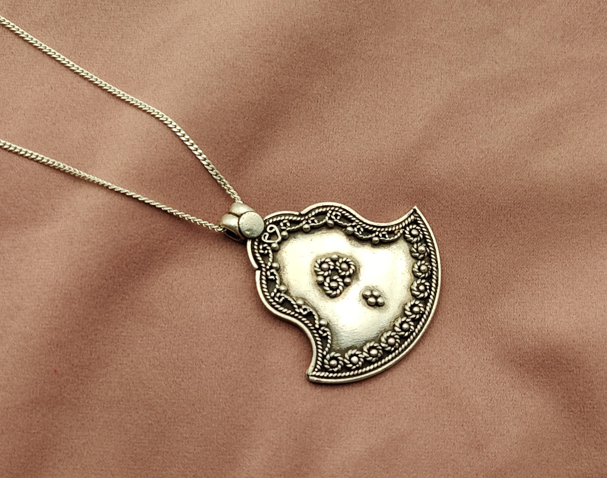 silver oxidised pendant