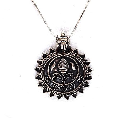 silver pendant 925 pendant sun pendant with garnet silver pendal silver pendant for women pendant pendant for women silver pendant for girls smoky topaz pendant peridot pendant amethyst pendant